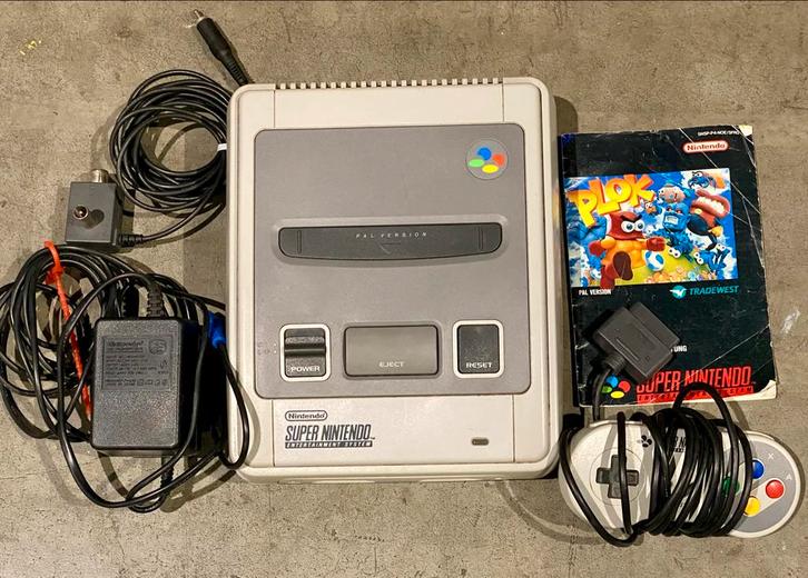 Super Nintendo SNES - Klassieke Console!, Spelcomputers en Games, Spelcomputers | Nintendo Super NES, Gebruikt, Met 1 controller