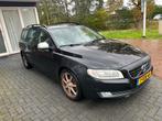 Volvo V70 D4 133KW 2014 Zwart Nordic uitvoering, Voorwielaandrijving, 1800 kg, Zwart, Particulier