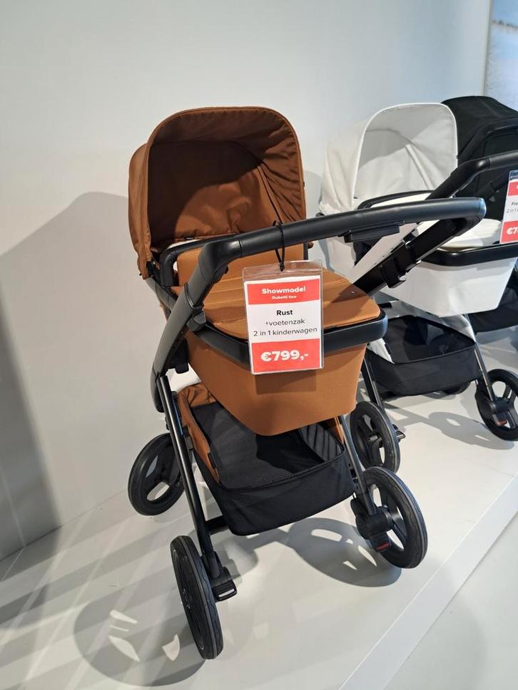 Dubatti Two Rust 2 in 1 kinderwagen + Voetenzak, Kinderen en Baby's, Overige Kinderen en Baby's, Nieuw, Ophalen