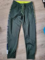 Trainingsbroek maat 170 ls nieuw, Ophalen of Verzenden, Jongen, Broek