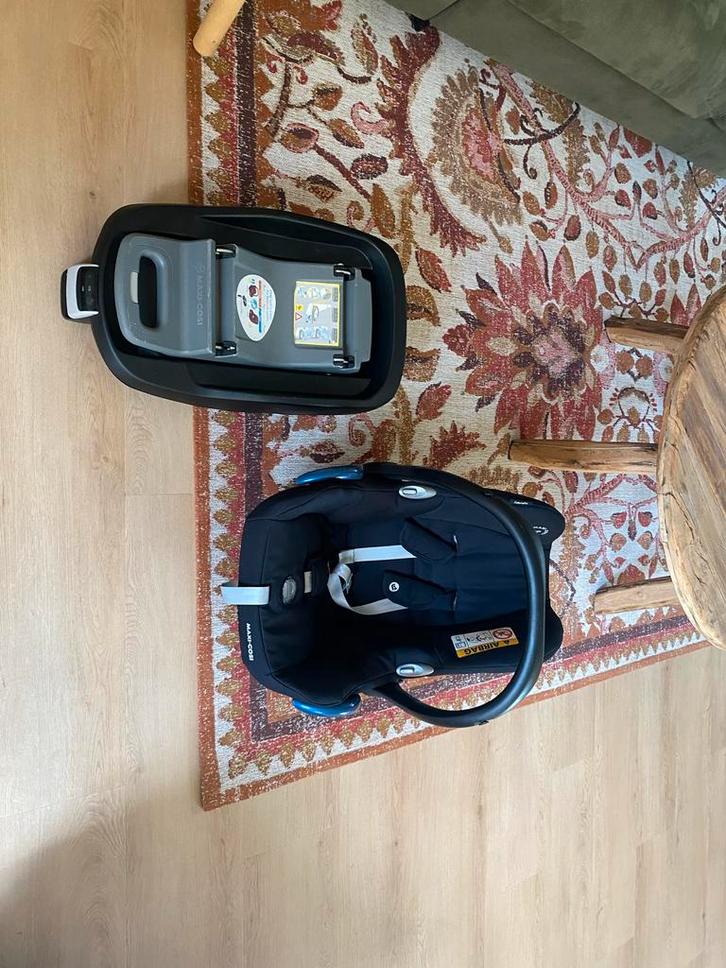 Maxi-Cosi Cabriofix + Familyfix Base, Kinderen en Baby's, Autostoeltjes, Gebruikt, Maxi-Cosi, 0 t/m 13 kg, Isofix, Zijbescherming