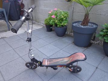 Spacescooter beschikbaar voor biedingen