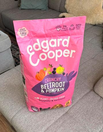 Edgard Cooper dichte zak beschikbaar voor biedingen