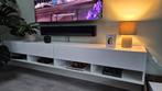Strak Zwevend TV Meubel - Modern Design, Ophalen, Kunststof, 150 tot 200 cm, Zo goed als nieuw