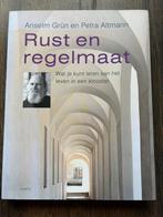 Monastieke boeken over Benedictus van Anselm Grun, Silence, Boeken, Ophalen of Verzenden, Nieuw, Christendom | Katholiek