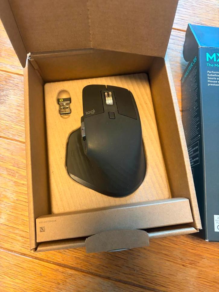 Logitech MX Master 3S muis, Computers en Software, Muizen, Zo goed als nieuw, Muis, Rechtshandig, Draadloos, Ergonomisch, Ophalen of Verzenden