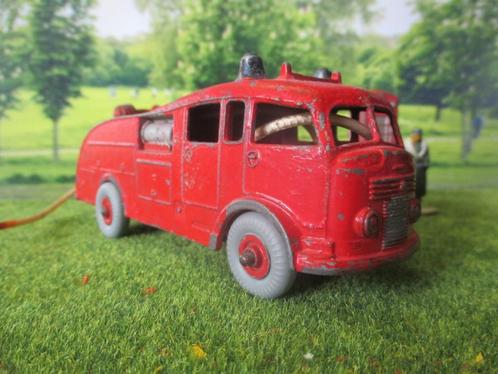 1/50 Commer Fire Engine - Dinky Super Toys No 955 Resto, Hobby en Vrije tijd, Modelauto's | 1:43, Gebruikt, Auto, Dinky Toys, Ophalen of Verzenden
