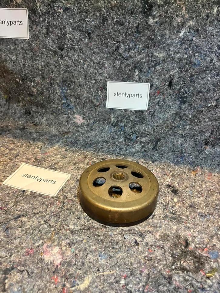 125 koppelingshuis, Fietsen en Brommers, Brommeronderdelen | Scooters, Zo goed als nieuw, Overige merken, Uitlaat, Ophalen of Verzenden