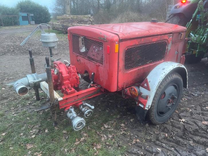 Brandweer pomp, Tuin en Terras, Bergingen en Tuinkasten, Gebruikt, Overige typen, Metaal, Ophalen