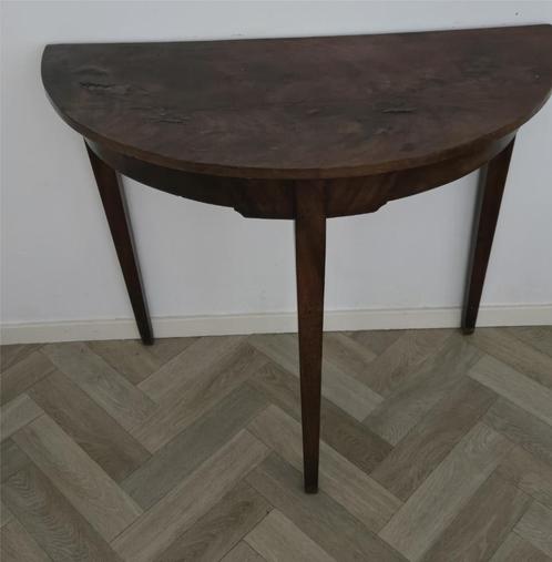 Halve maan tafeltje, Huis en Inrichting, Tafels | Bijzettafels, Gebruikt, Overige vormen, 60 cm of meer, 75 cm of meer, Hout, Ophalen