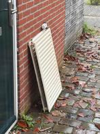 Oude Radiator - Oud ijzer - Gratis, Doe-het-zelf en Verbouw, Verwarming en Radiatoren, Ophalen, 30 tot 80 cm, Gebruikt, Radiator