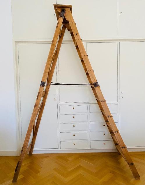 Vintage houten trap, Antiek en Kunst, Curiosa en Brocante, Ophalen