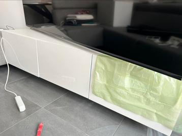 IKEA tv kast wit hoogglans (losse delen) beschikbaar voor biedingen