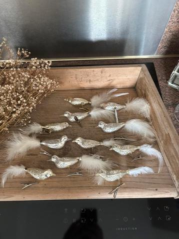 Kerstbal vogeltjes beschikbaar voor biedingen