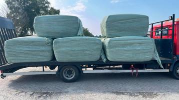 Wikkelbaal hooibaal hooi beschikbaar voor biedingen