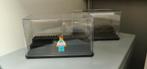 2 Minifiguren vitrine's / display. Past op Lego., Ophalen of Verzenden, Zo goed als nieuw