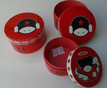 OPBERG-CADEAU DOOS ILI I-LOVE-IT 2 DLG SET ROOD 15 STUKS beschikbaar voor biedingen