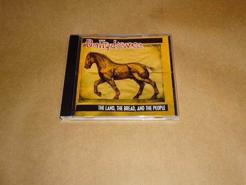 CD Ballydowse The Land The Bread and the People, Cd's en Dvd's, Cd's | Rock, Zo goed als nieuw, Ophalen of Verzenden