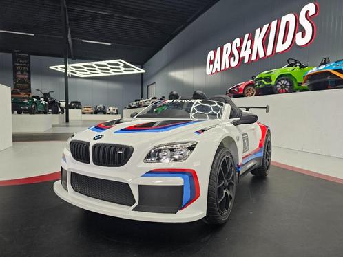 Kinderauto BMW M6 GT3 - soft start - leren zit - met RC, Kinderen en Baby's, Speelgoed | Speelgoedvoertuigen, Nieuw, Afstandsbediening