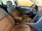 Audi A4 Avant 2.0 PRO LINE BUSINESS/CLIMA AIRCO/TREKHAAK/LM-, Voorwielaandrijving, Zwart, 4 cilinders, 1984 cc