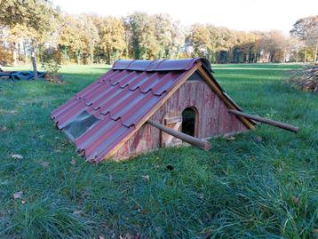 Gemakkelijk verplaatsbare kippenren - Handgemaakt beschikbaar voor biedingen