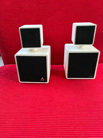 Luidsprekerset Triad met klein defect / hobby beschikbaar voor biedingen