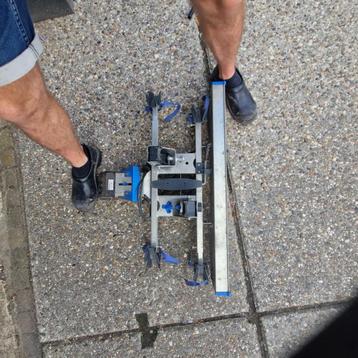 Fietsendrager  beschikbaar voor biedingen