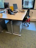 GISPEN bureau /kantoor bureau, Huis en Inrichting, Ophalen, In hoogte verstelbaar, Zo goed als nieuw, Bureau