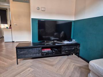 Tv meubel 180x45x45 ZGAN overcompleet ivm verhuizing  beschikbaar voor biedingen