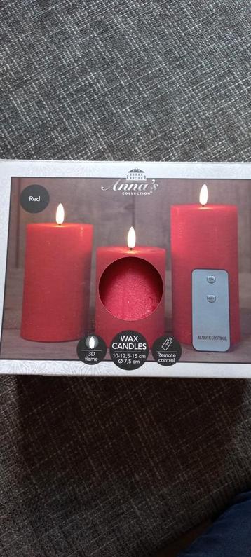 SINT/KERST ANNA'S  COLLECTION WAX 3 CANDLES/KAARSEN ROOD  beschikbaar voor biedingen