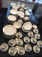Luxe 100-delig Tirschenreuth Bavaria porseleinen servies., Ophalen, Zo goed als nieuw, Porselein, Overige stijlen