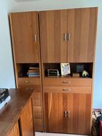 Stevige kast in twee delen, Ophalen, Gebruikt, Met deur(en), 200 cm of meer