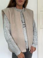 Gilet van Ambila, Maat 38/40 (M), Beige, Ophalen of Verzenden, Zo goed als nieuw