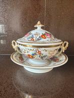 Porcelaine de Paris Bouillon Bowl op onderschotel 1810-1830, Antiek en Kunst, Ophalen of Verzenden