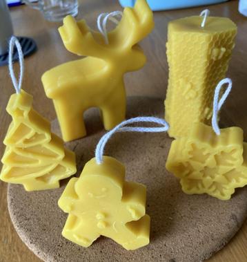 kaarsen voor in de kerstboom van bijenwas beschikbaar voor biedingen