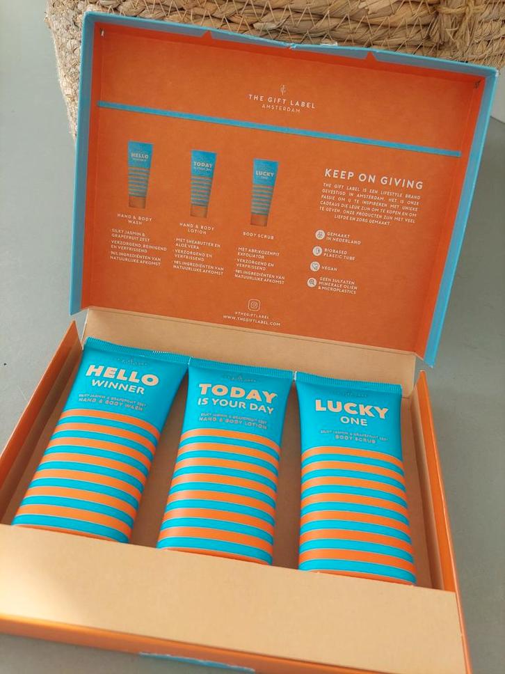 The Gift Label Hand & Body Set, Sieraden, Tassen en Uiterlijk, Uiterlijk | Lichaamsverzorging, Nieuw, Bodylotion, Crème of Olie