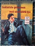 Geklutste geheimen met strafwerk toe | Carry Slee, Ophalen of Verzenden, Gelezen
