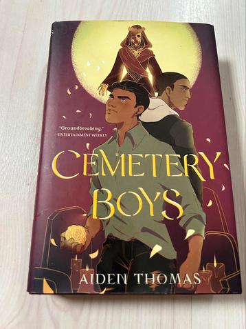 Cemetery Boys : Aiden Thomas (ENG)