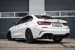 BMW 3-serie 320i Executive Edition |Leder/Suède |Harman/Kar, 4 cilinders, Alcantara, Wit, Origineel Nederlands