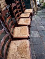 5 oud Hollandse stoelen  1 beschadigd, Antiek en Kunst, Antiek | Meubels | Stoelen en Banken, Ophalen of Verzenden
