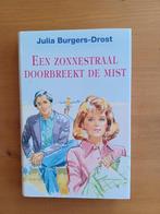 Een zonnestraal doorbreekt de mist, Gelezen, Julia Burgers-Drost, Ophalen of Verzenden, Nederland