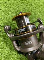 Sale! Nieuwe Mitchell Avocet RZT 4000 molen, 8 lagers, Ophalen of Verzenden, Nieuw, Molen