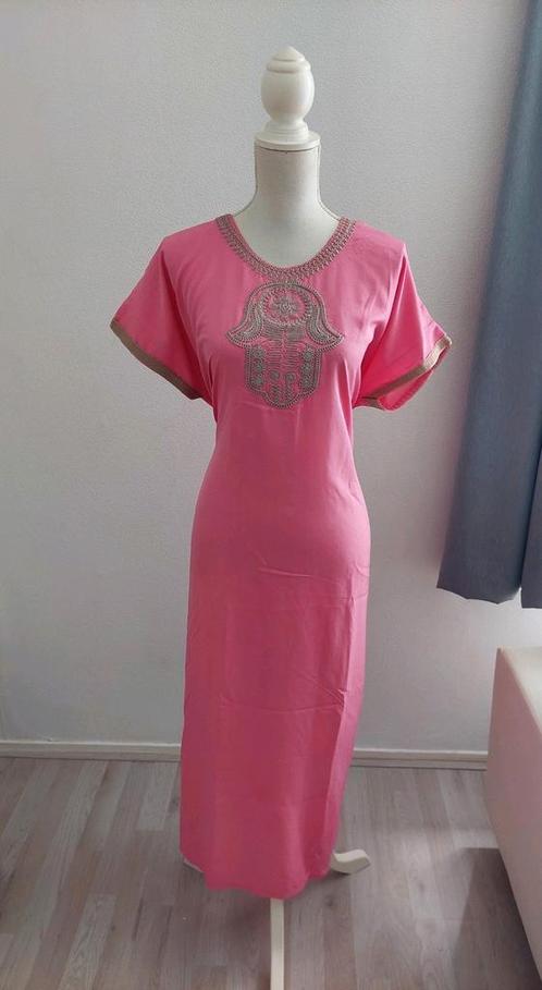 Marokkaanse Jurk Maat One Size, Kleding | Dames, Jurken, Nieuw, Maat 38/40 (M), Roze, Onder de knie, Ophalen of Verzenden