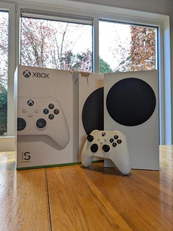 Xbox series S te koop (zo goed als nieuw, nog in garantie)