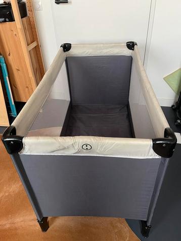 Camping bed / reiswieg beschikbaar voor biedingen