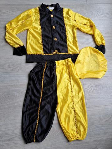 ** Mooi Boland Pietenpak 4-6 jaar beschikbaar voor biedingen