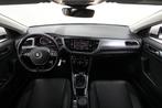 Volkswagen T-Roc 1.0 TSI Style + Trekhaak, Voorwielaandrijving, 12 maanden, Stof, Gebruikt