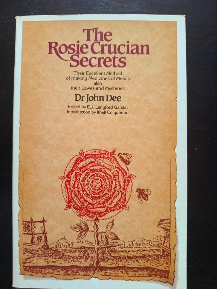 John Dee - The rosie crucian secrets, Boeken, Esoterie en Spiritualiteit, Zo goed als nieuw, Achtergrond en Informatie, Spiritualiteit algemeen