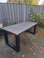 Douglas houten tafel met stalen poten, Huis en Inrichting, Tafels | Eettafels, Ophalen, Gebruikt, 50 tot 100 cm, Metaal
