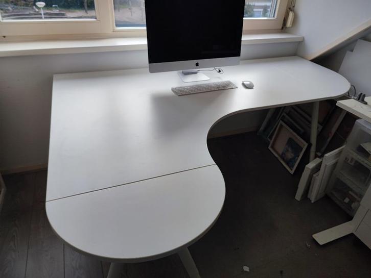 ikea bureau galant, Huis en Inrichting, Bureaus, Gebruikt, Bureau, In hoogte verstelbaar, Ophalen